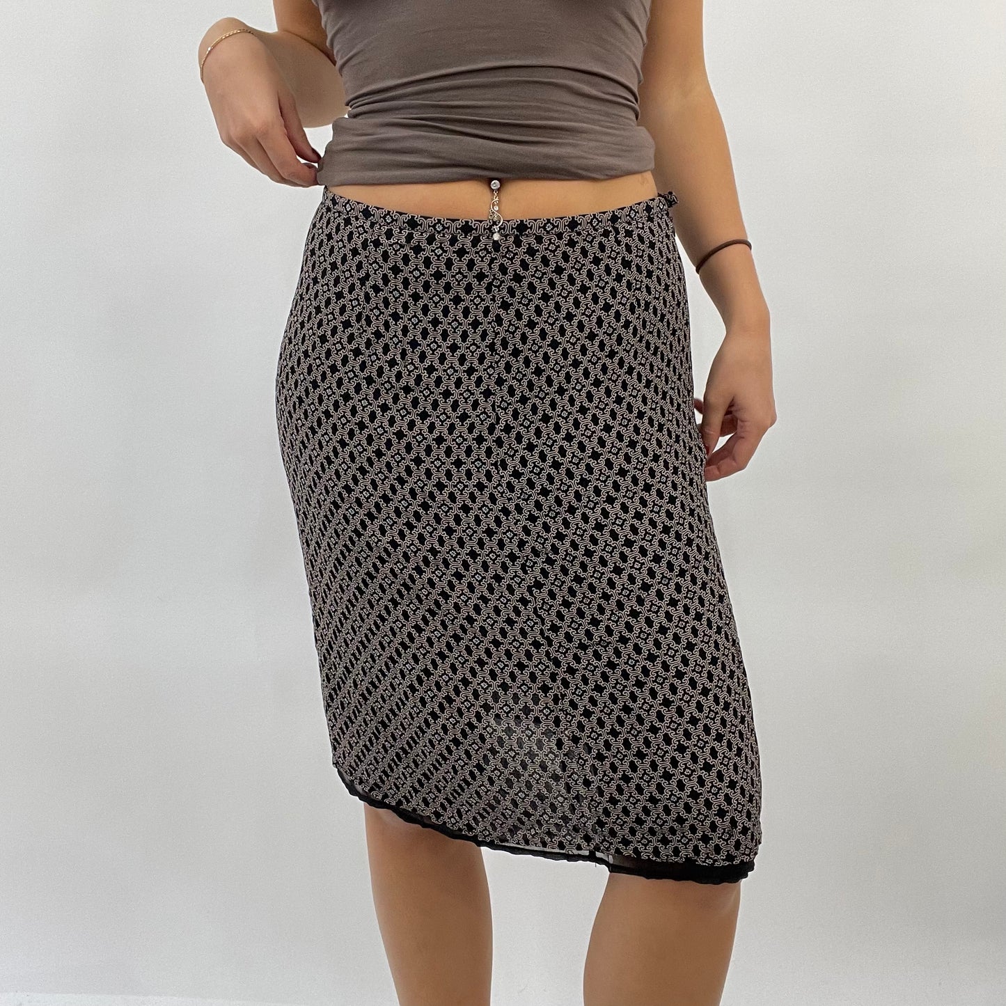 CORPCORE DROP | small black patterned skirt