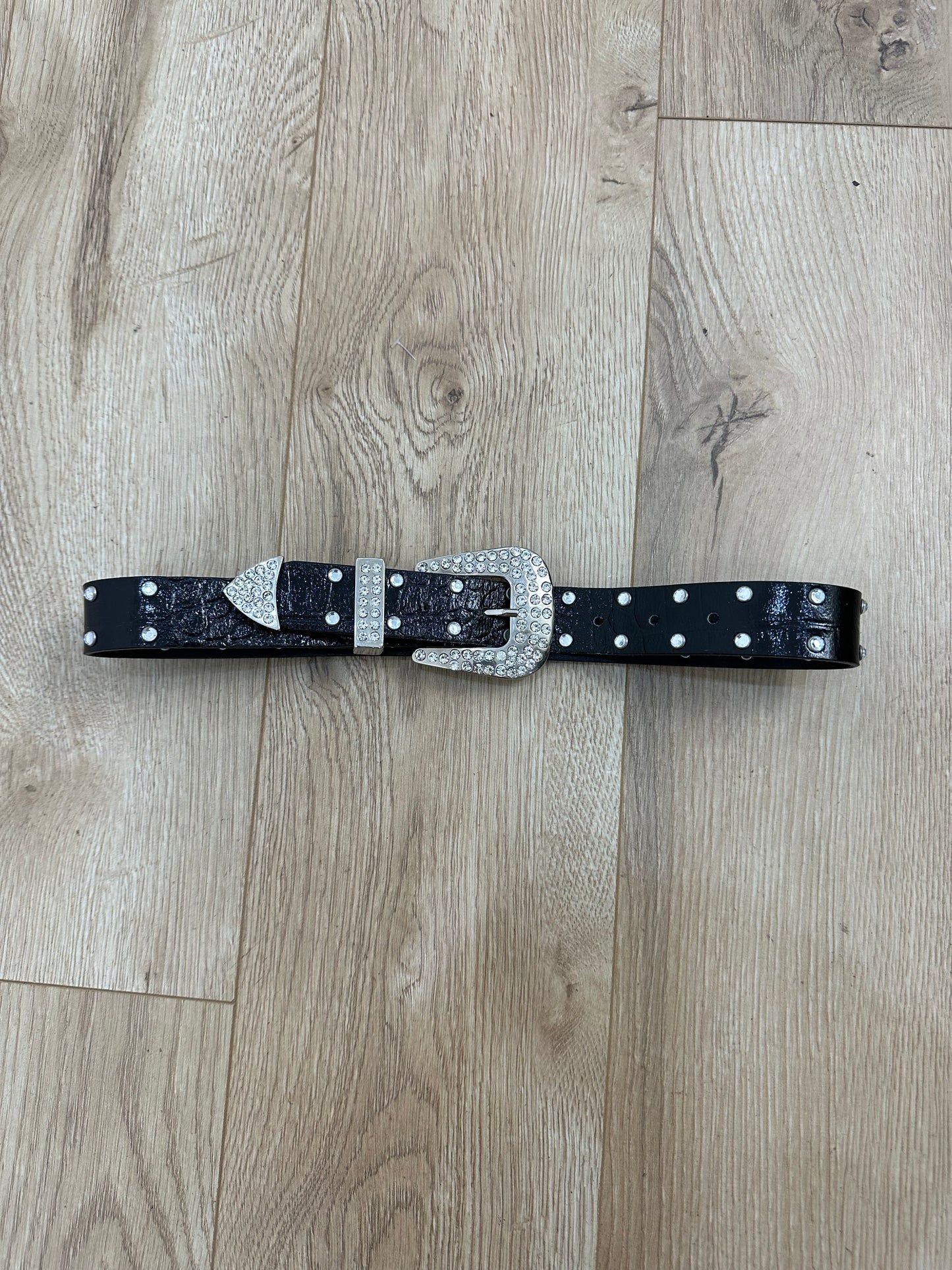 MOB WIFE DROP | black belt with diamanté buckle