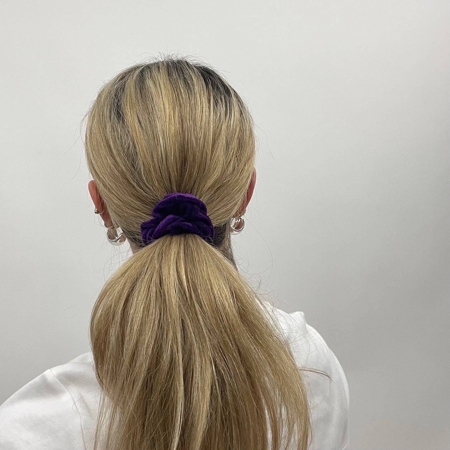 💻⭐️ | dark purple velvet scrunchie