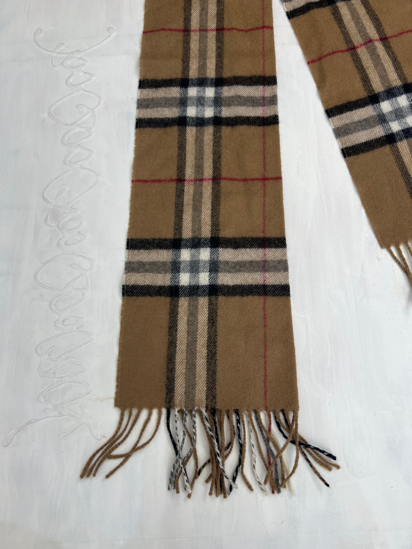 WINTER ESSENTIALS | brown and black burberry style scarf