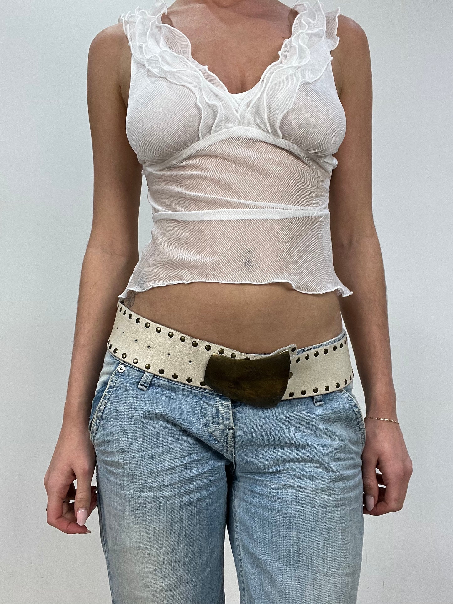 vintage edit nine | cream suede studded belt