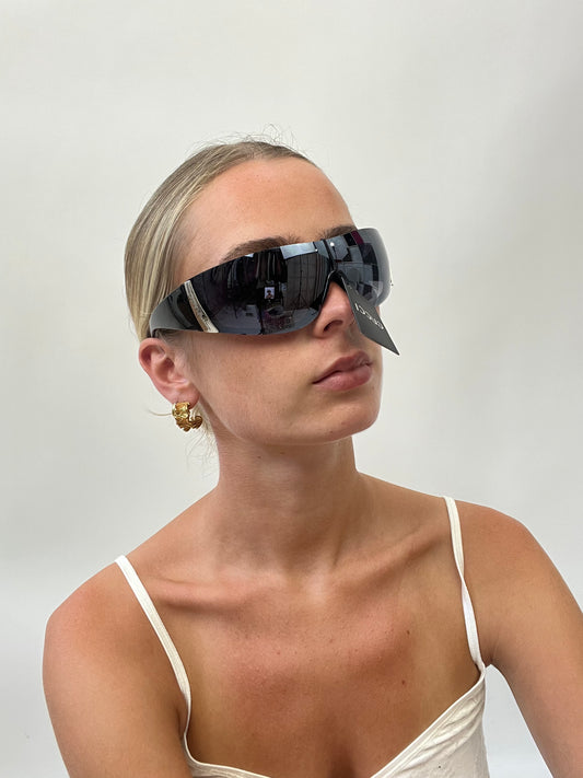 BRAT GIRL SUMMER DROP | black gucci style sunglasses with silver spellout