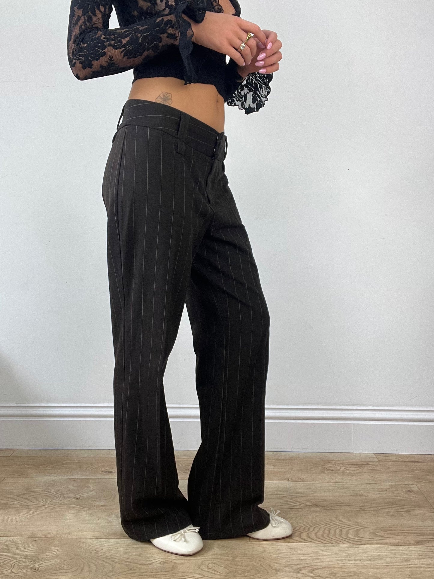 DINNER PARTY | medium brown pinstripe trousers