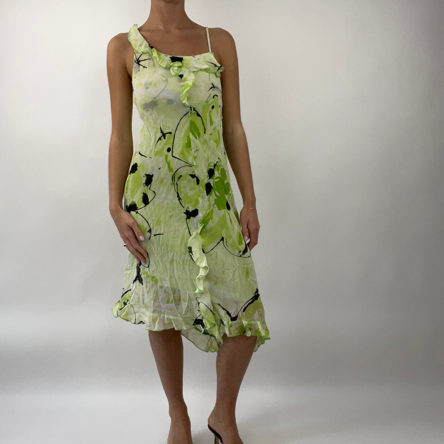 PROM SEASON DROP | small green maxi dress with abstract pattern all over