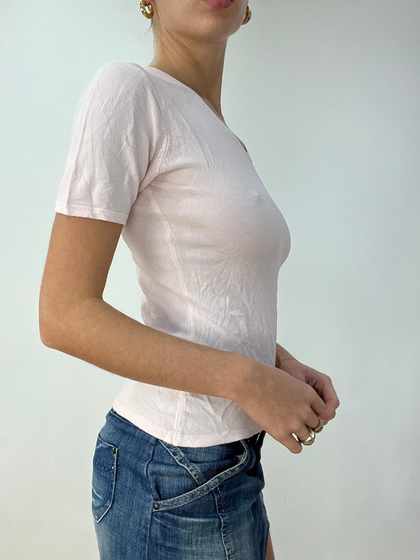 BEST PICKS | small baby pink v neck top