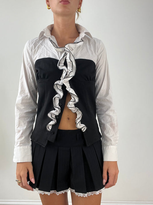 OFFICE GIRLIE | medium white and black long sleeve ruffle shirt