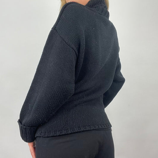 💚 QUIET LUXURY DROP | medium black old label bershka roll neck jumper