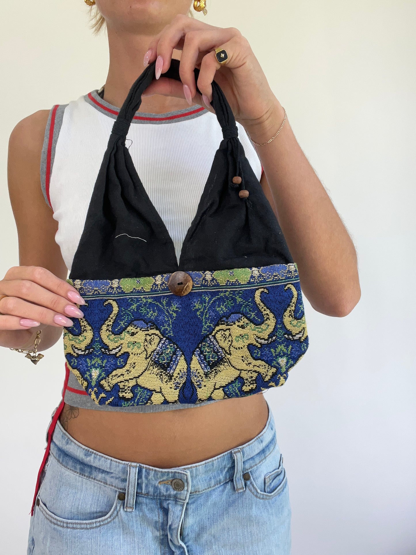 MADELINE ARGY DROP | elephant pattern canvas shoulder bag