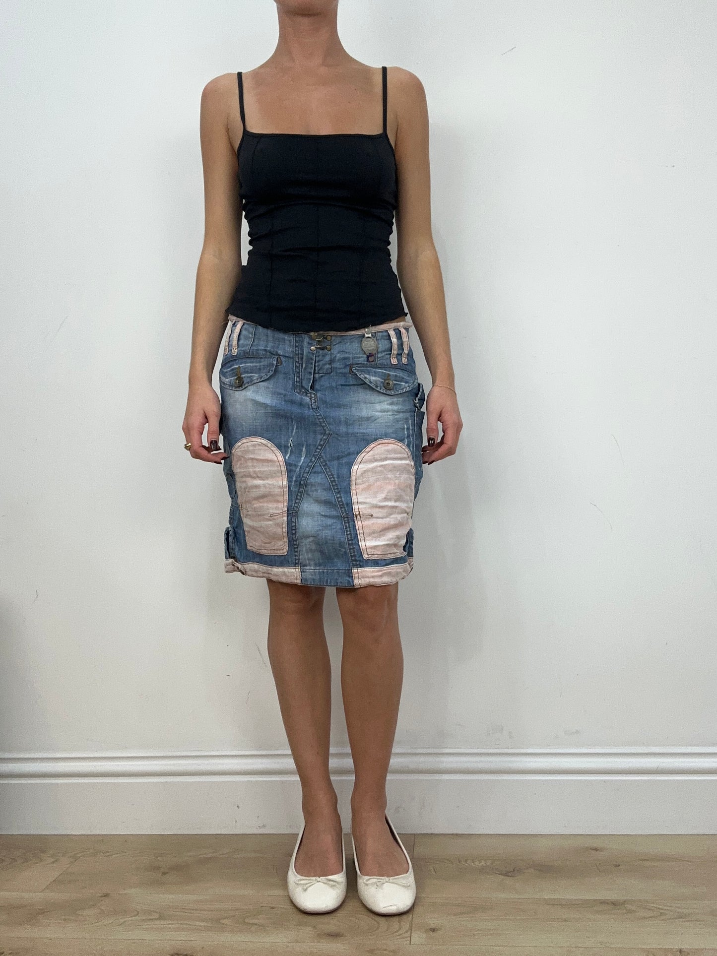 vintage edit two | small mid wash denim skirt