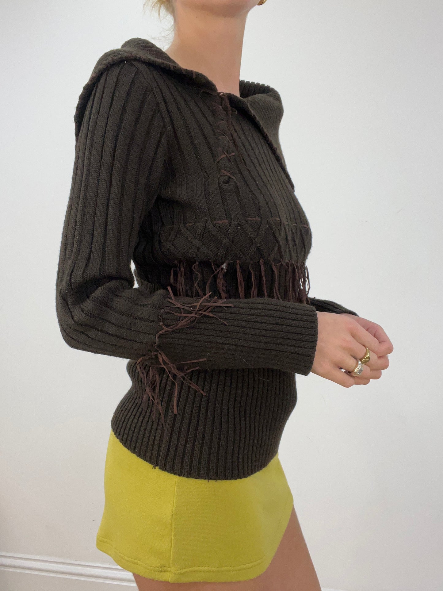 vintage edit four | small brown wide neck ribbed jumper