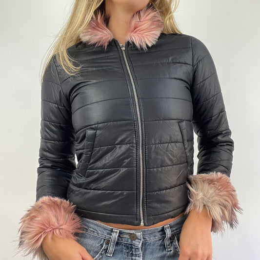 💚💻 GRUNGE COQUETTE DROP | small black puffer jacket with pink fur