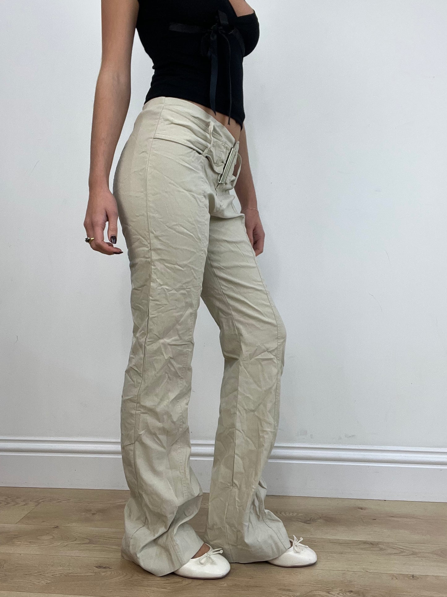 vintage drop 1 | medium beige trousers with belt