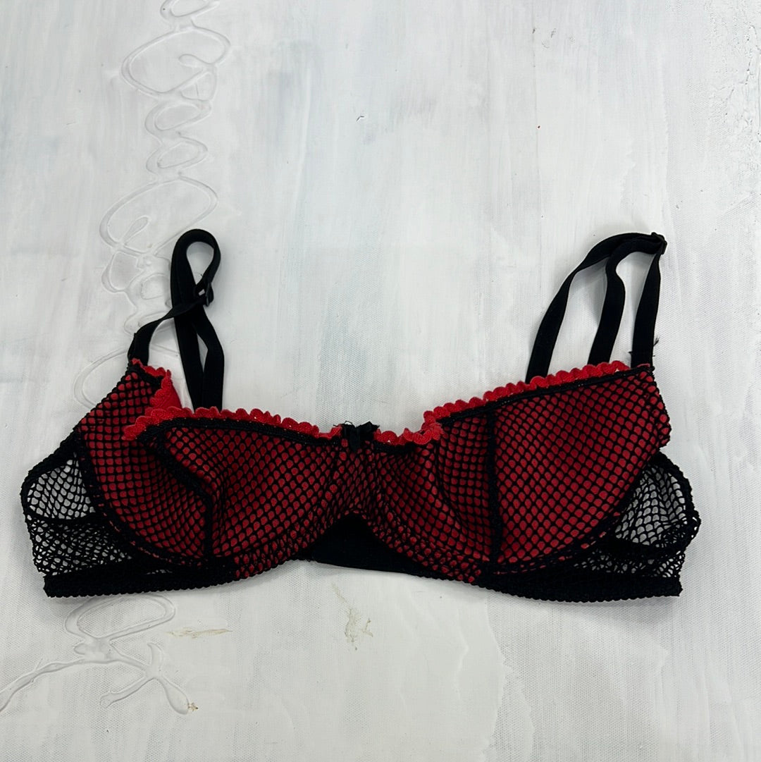 OLIVIA RODRIGO DROP | xs black and red bra