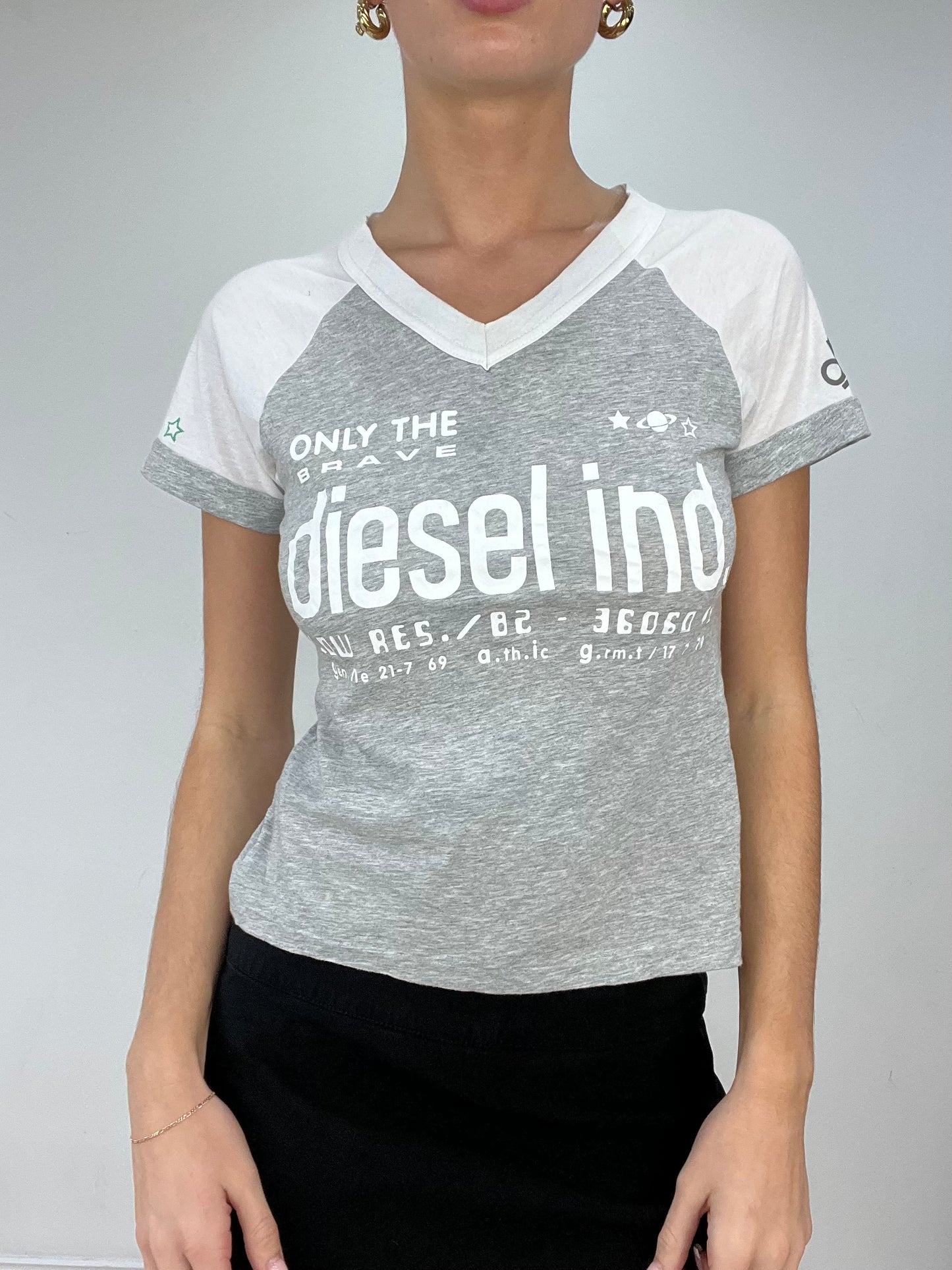 vintage edit five | medium grey and white diesel top