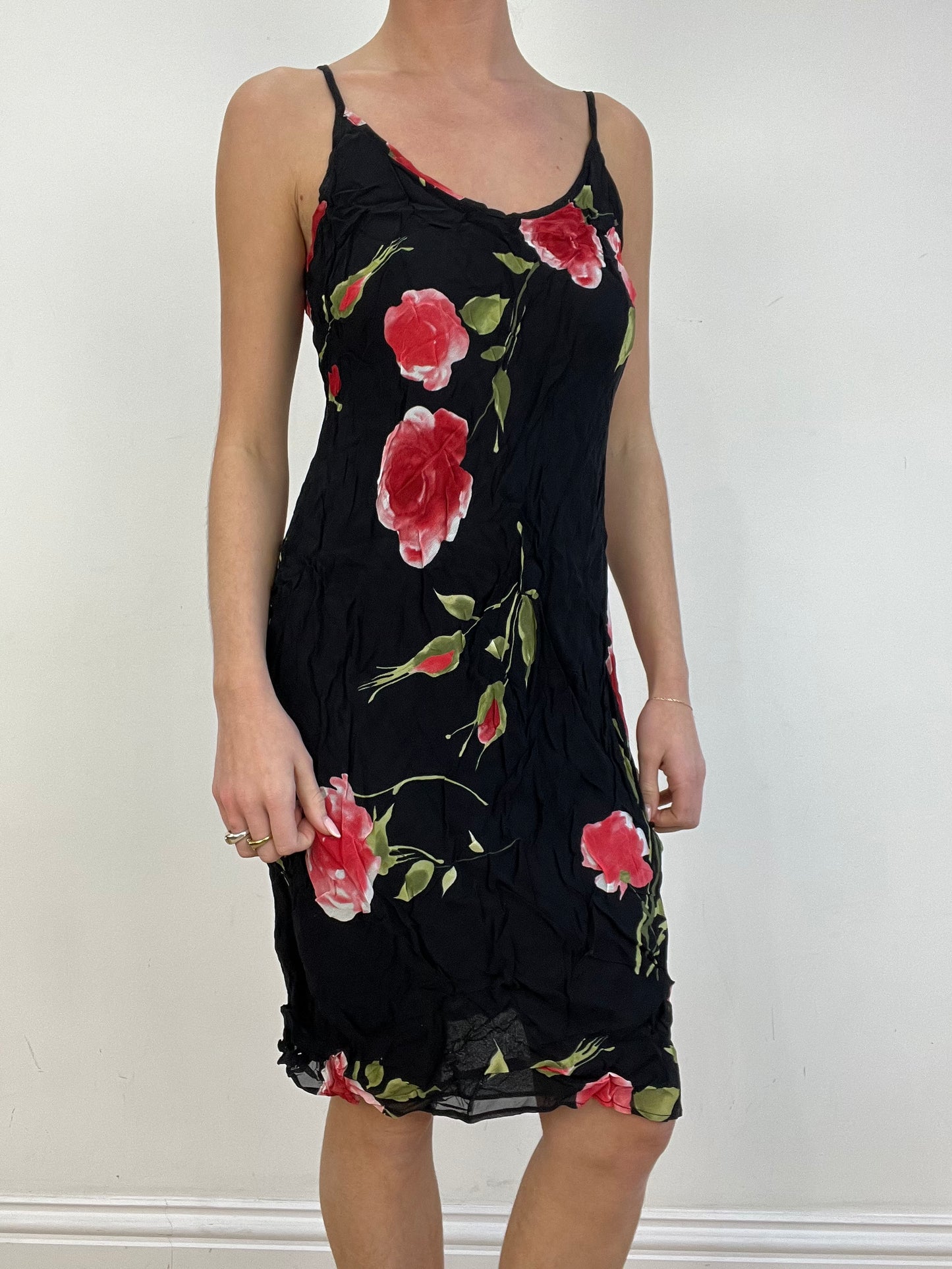 vintage edit: date night | small black and pink floral dress