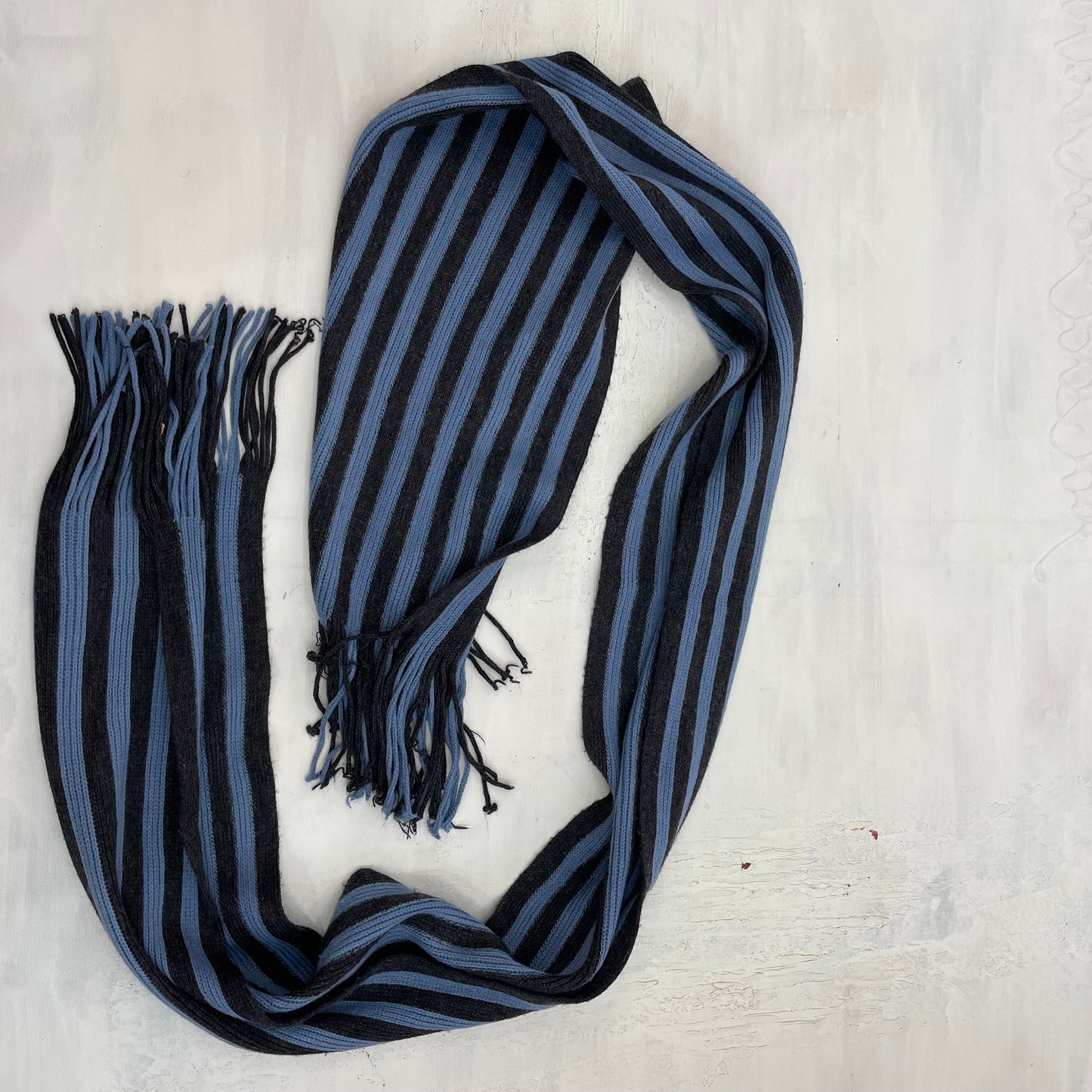 12 DAYS OF XMAS DROP | blue and black striped knit scarf