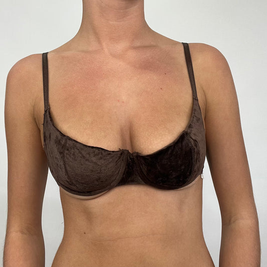 INSTA BADDIE DROP | small brown velvet padded bra