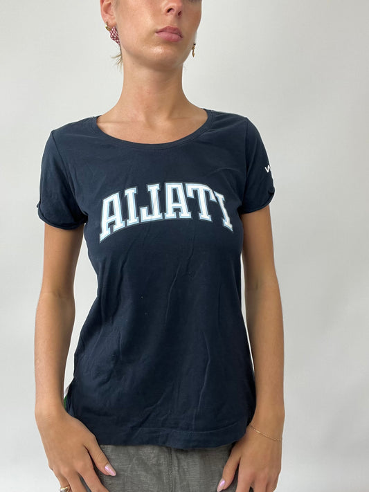 PUB GARDEN DROP | small navy champion top with ‘italia’ spell out