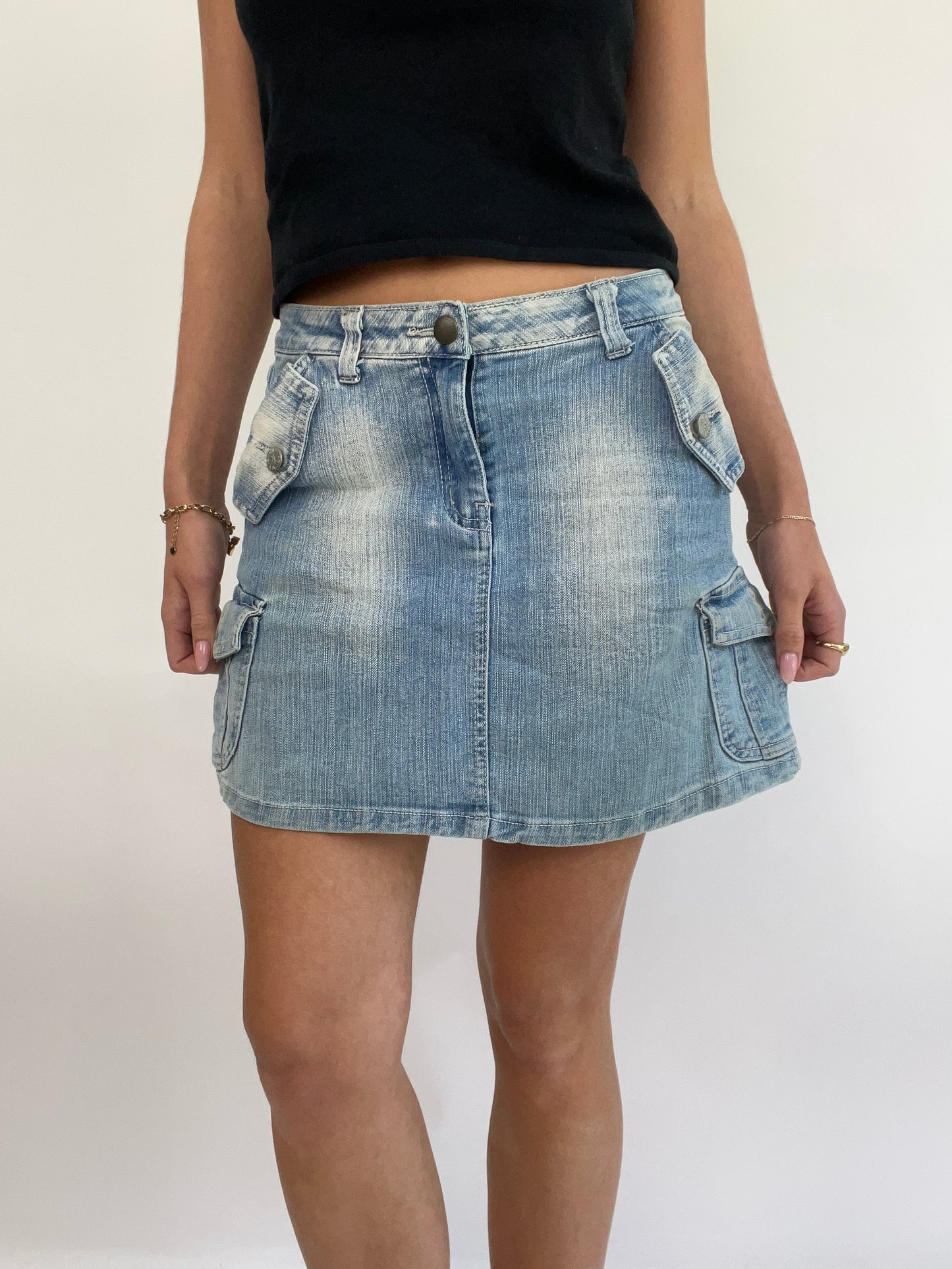 💻 MADELINE ARGY DROP | small blue denim skirt