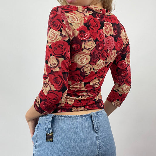 💚💻 GALENTINES DAY DROP | small red rose print 3/4 length sleeve top