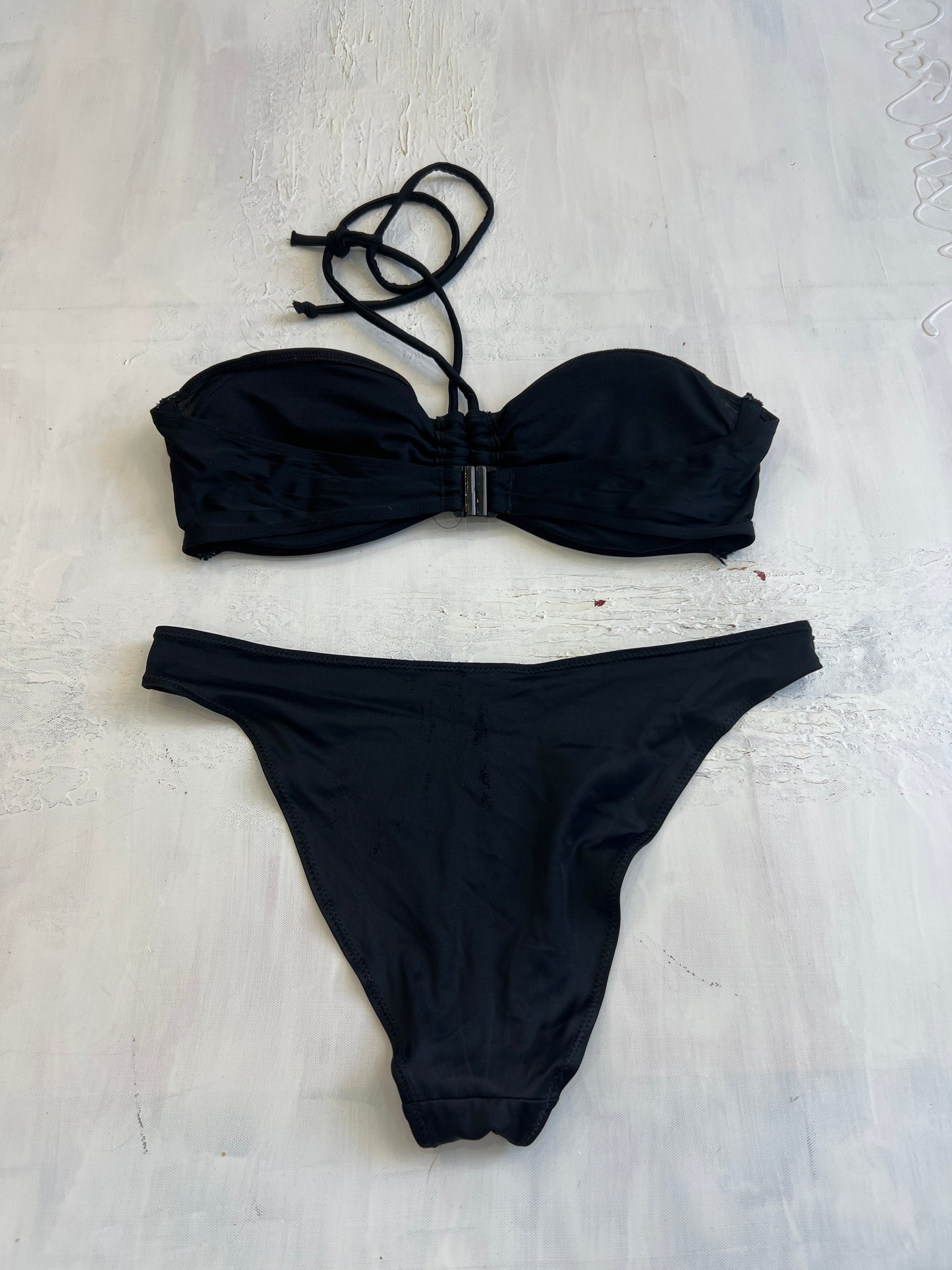 💻 BRITISH SUMMER GIRL DROP | large black halterneck bikini set