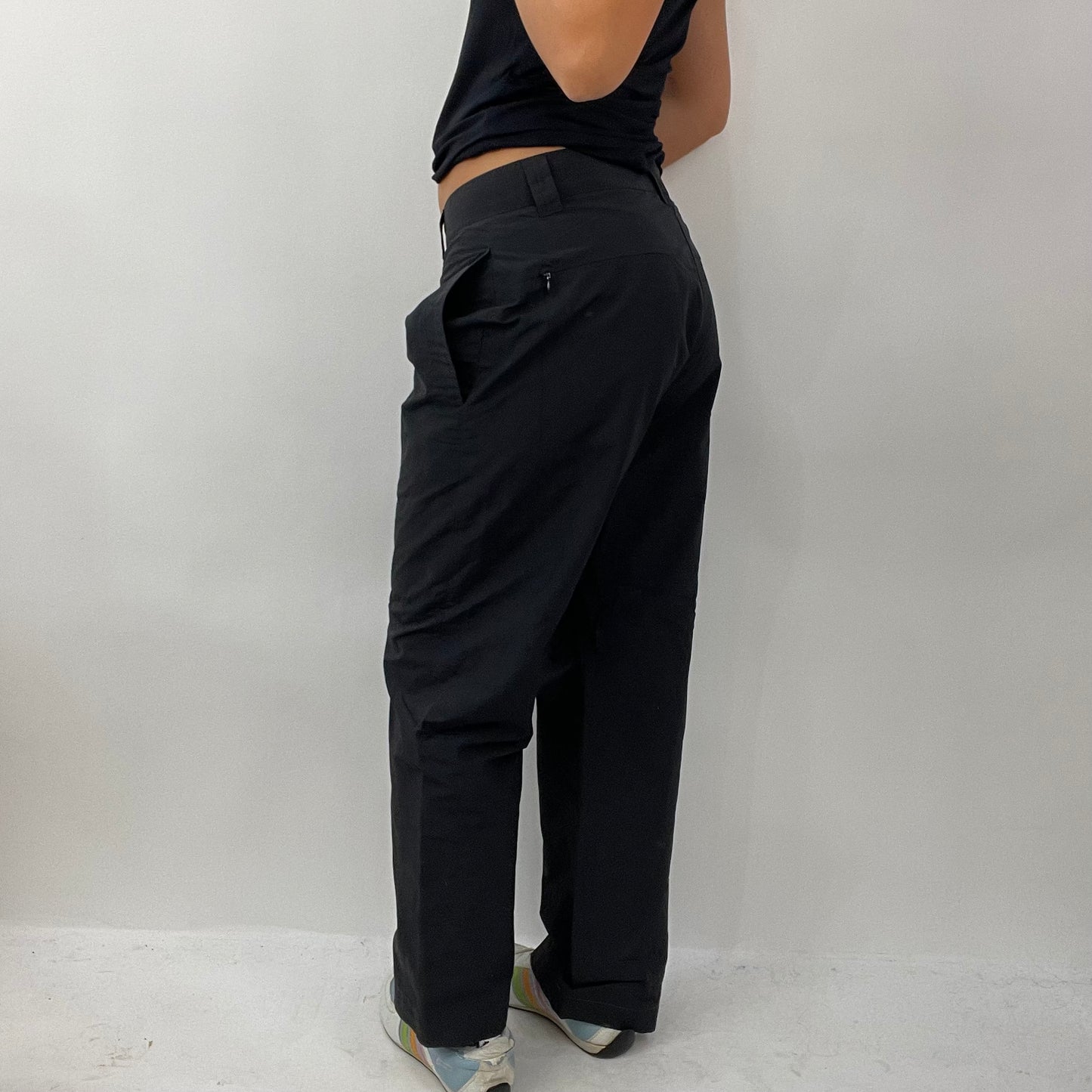 GORPCORE DROP | medium black trousers