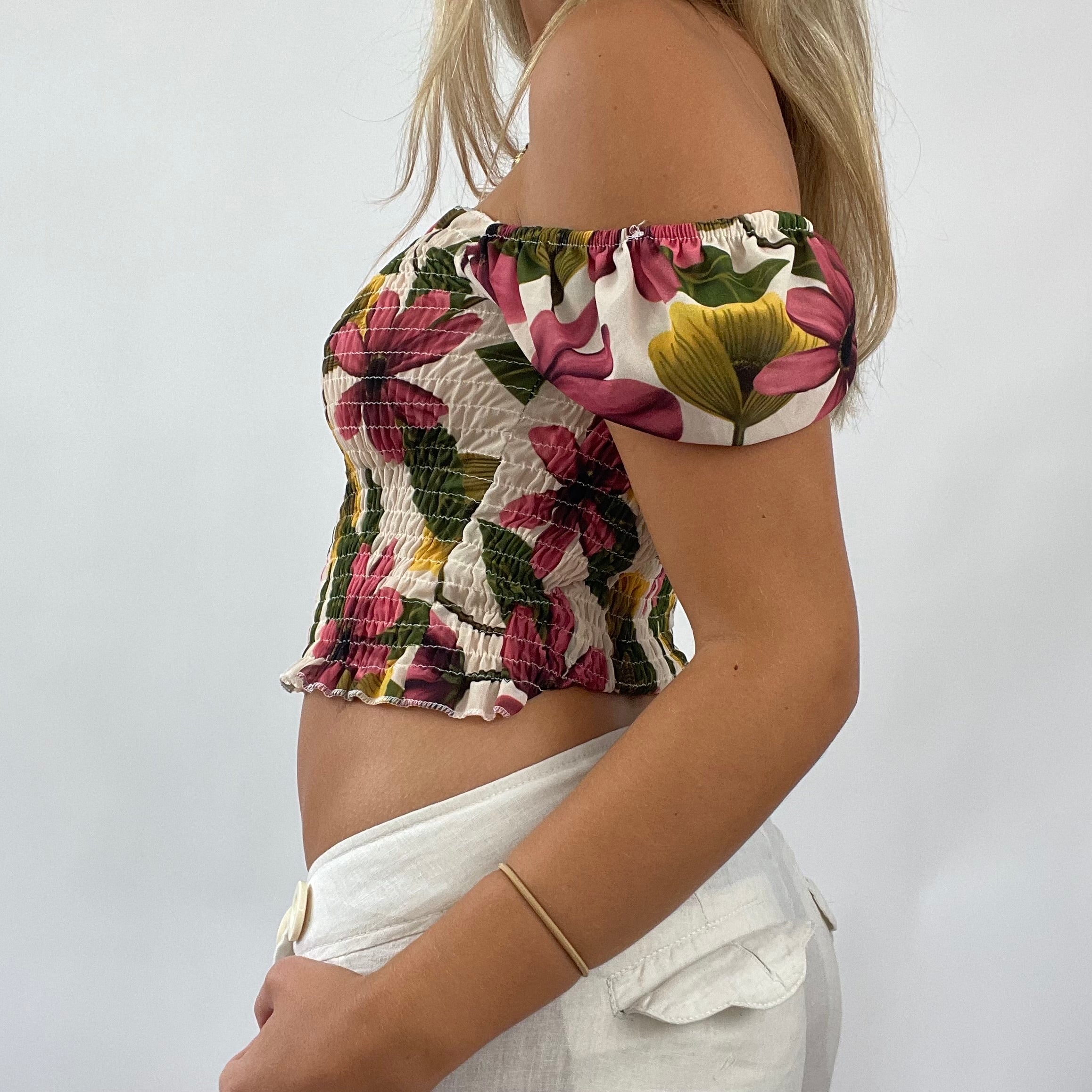 Midriff off 2024 shoulder floral top