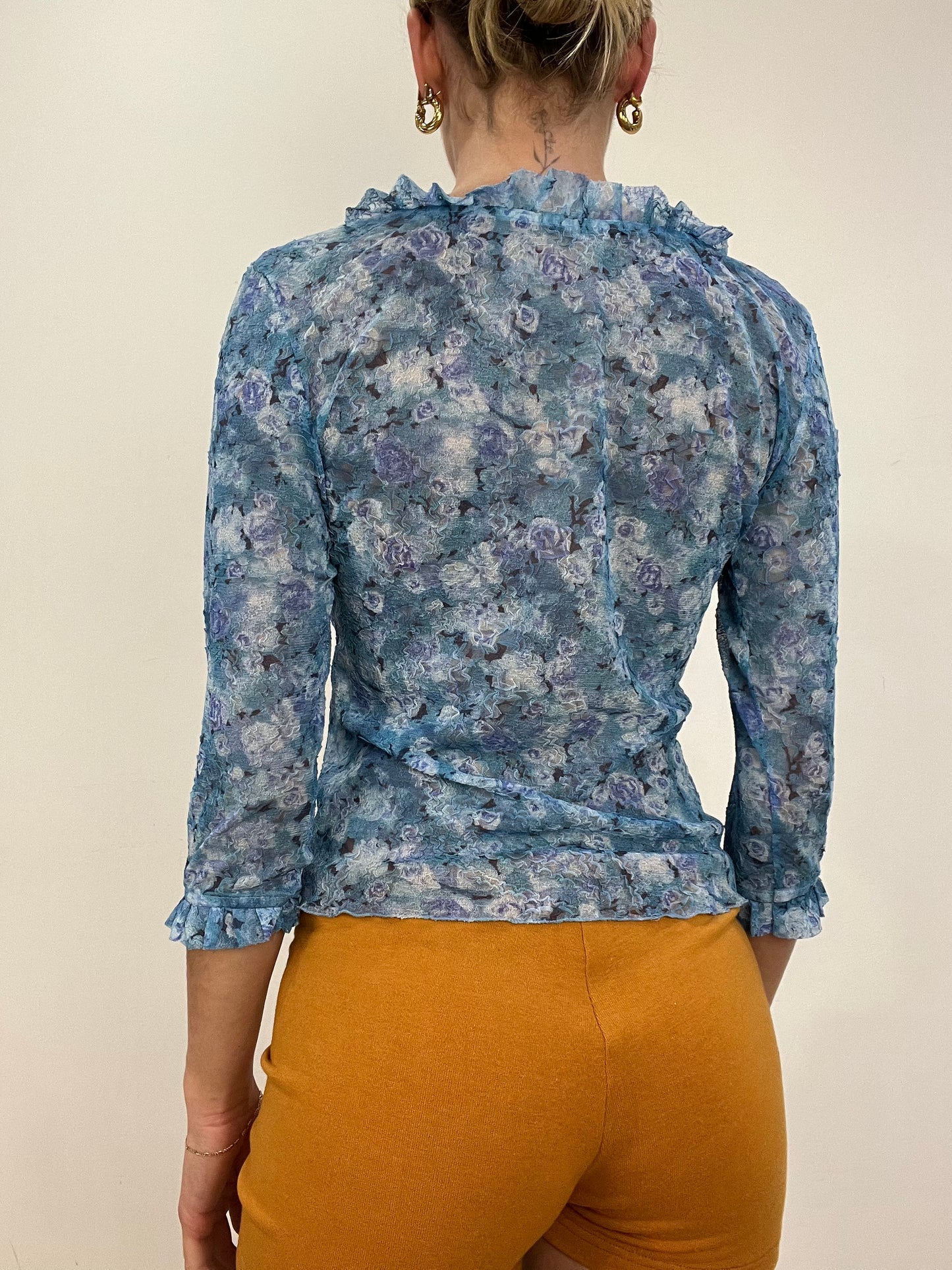 vintage edit nine | medium blue floral lace top