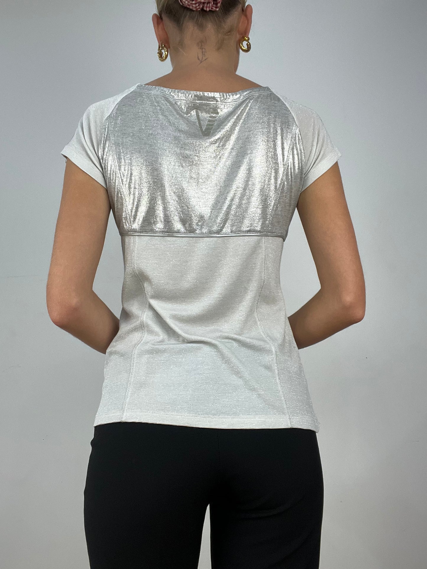 DATE NIGHT | medium white and silver versace shiny top