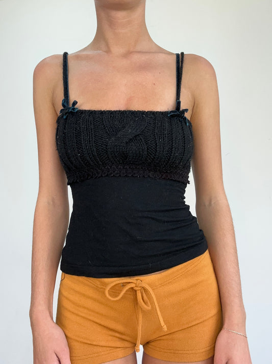 COSY CLASSICS | small black cami with knitted bust