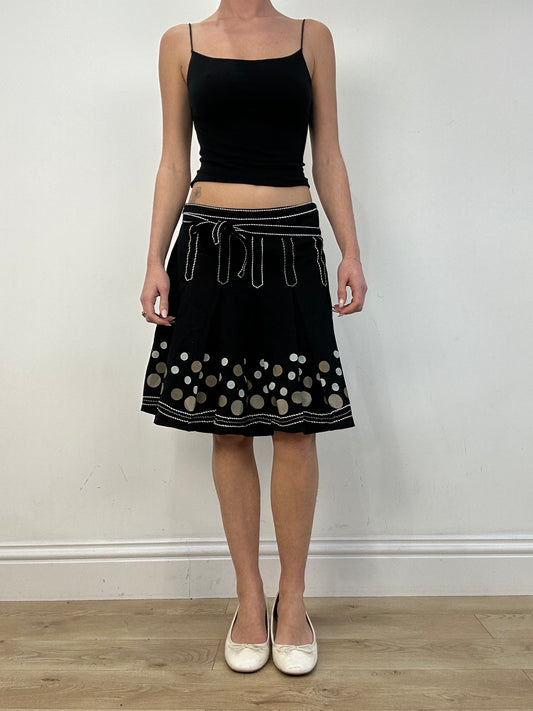 vintage edit: date night | small black midi polka dot skirt