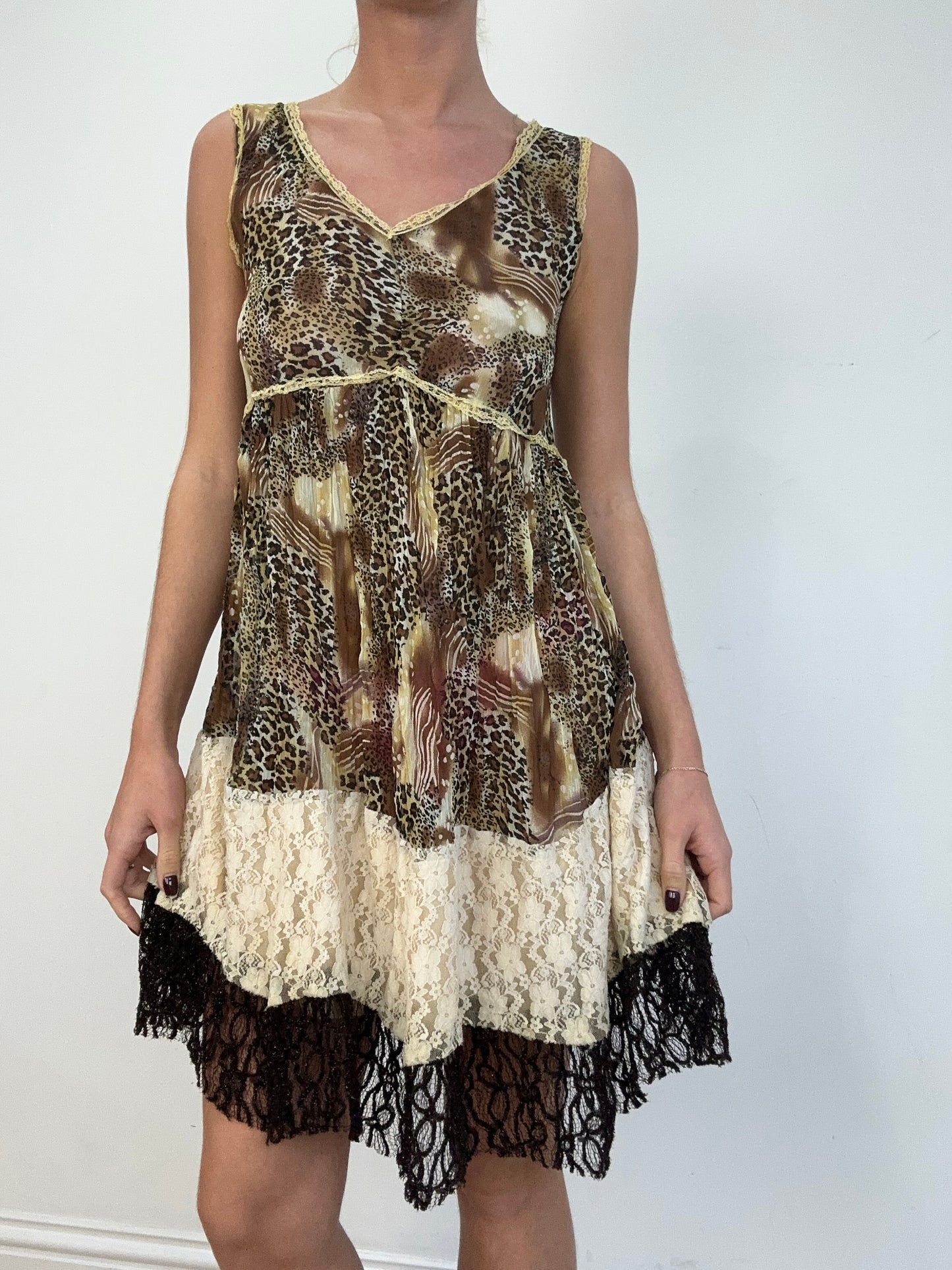 vintage edit one | medium brown leopard print lace dress