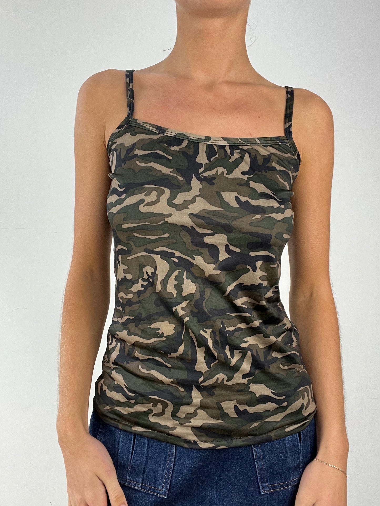 💻DENIM ON DENIM | medium khaki camo cami