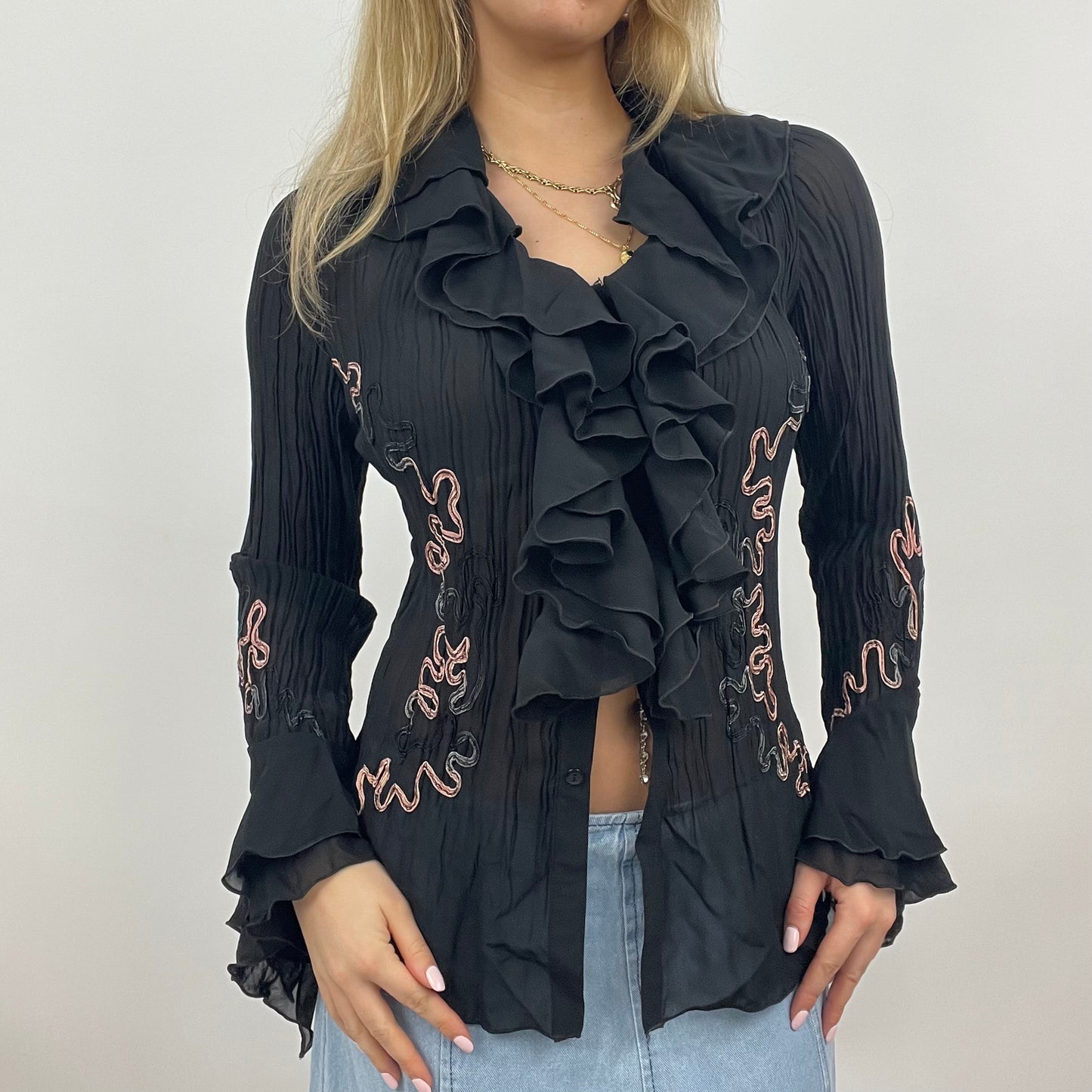 💻 BEST PICKS | large black crinkle patterned shirt with ruffle detail
