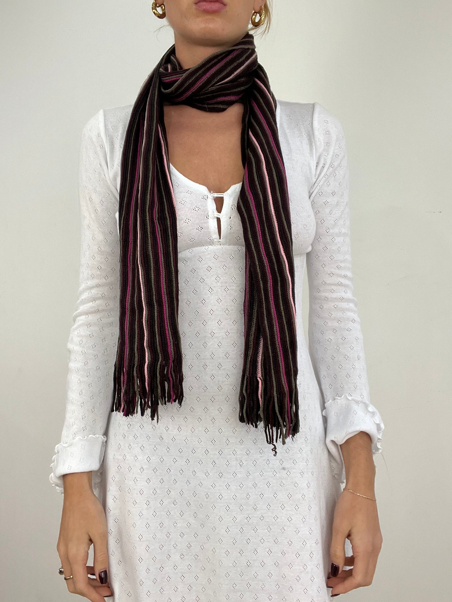 WINTER ESSENTIALS | pink striped knitted scarf