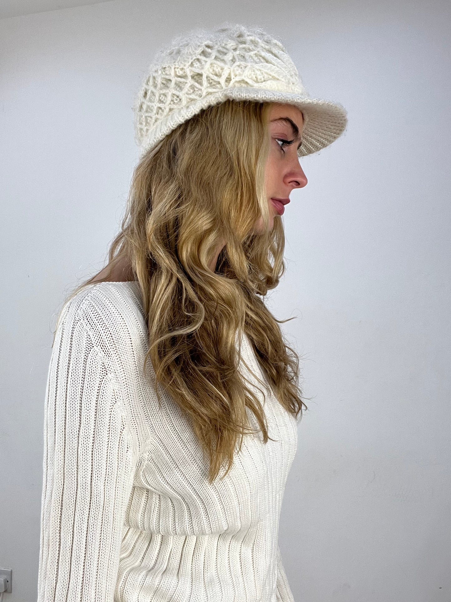 countryside | white knitted beanie cap