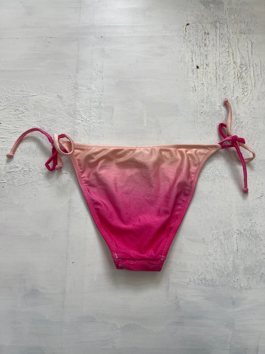 GIRLS TRIP DROP | small two tone pink tie bikini bottoms