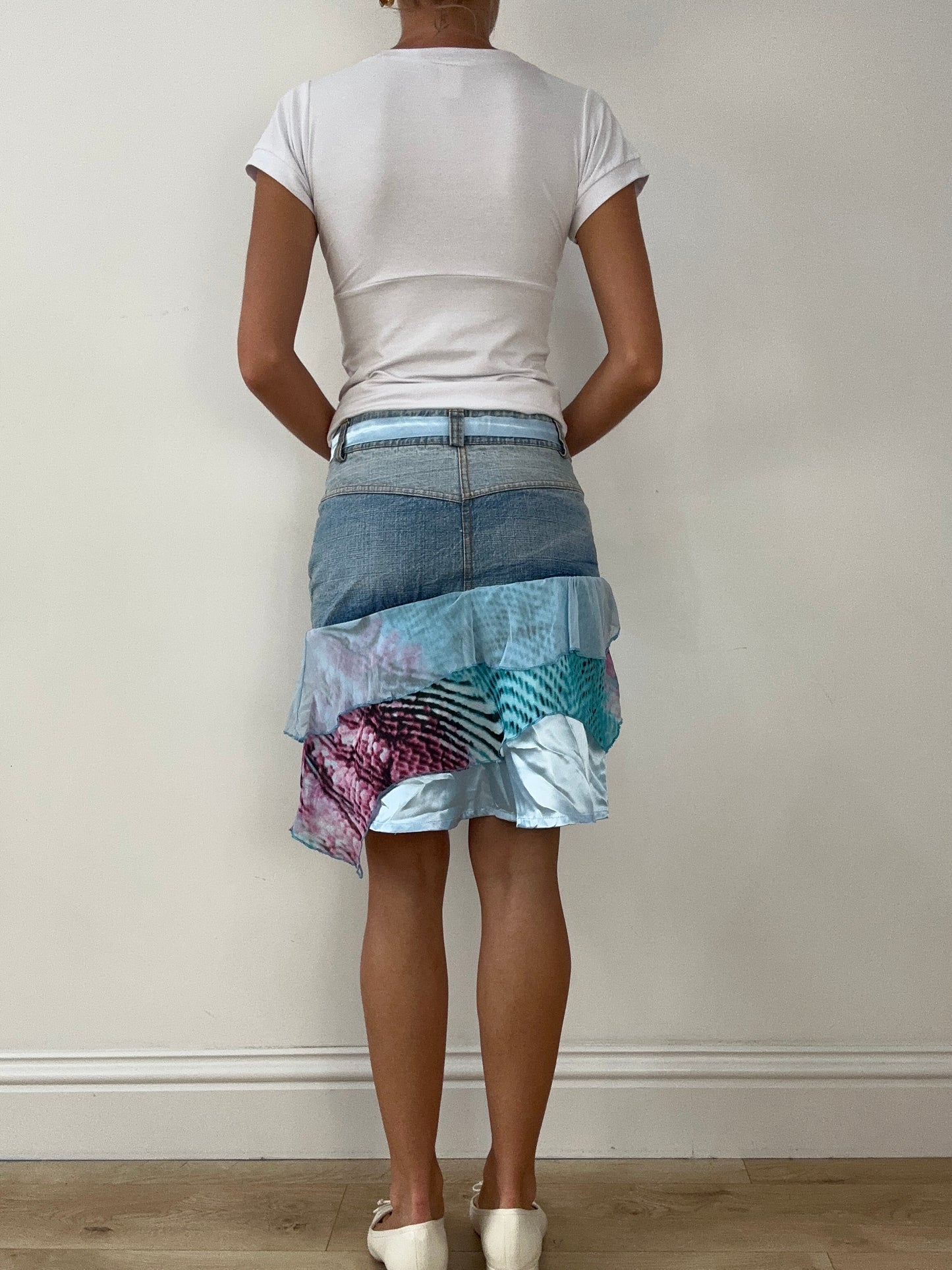 SIRENCORE | small denim skirt with blue chiffon material