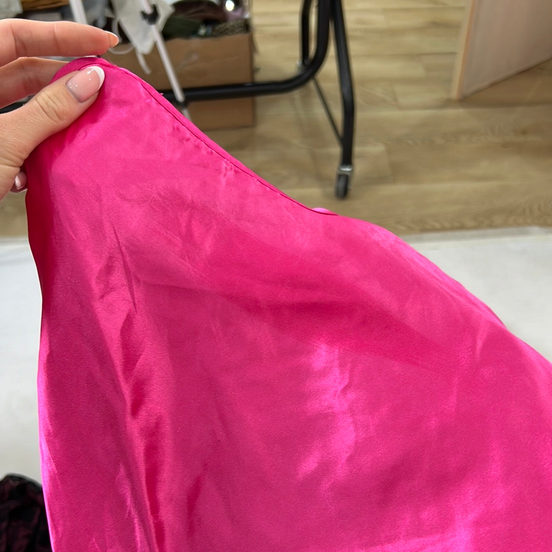 TAYLOR SWIFT DROP | medium pink satin slip dress
