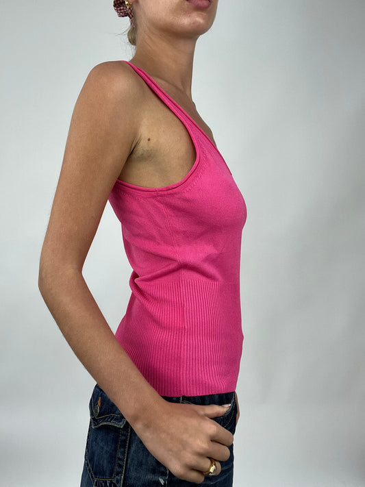 TAYLOR SWIFT DROP | medium pink knitted cami