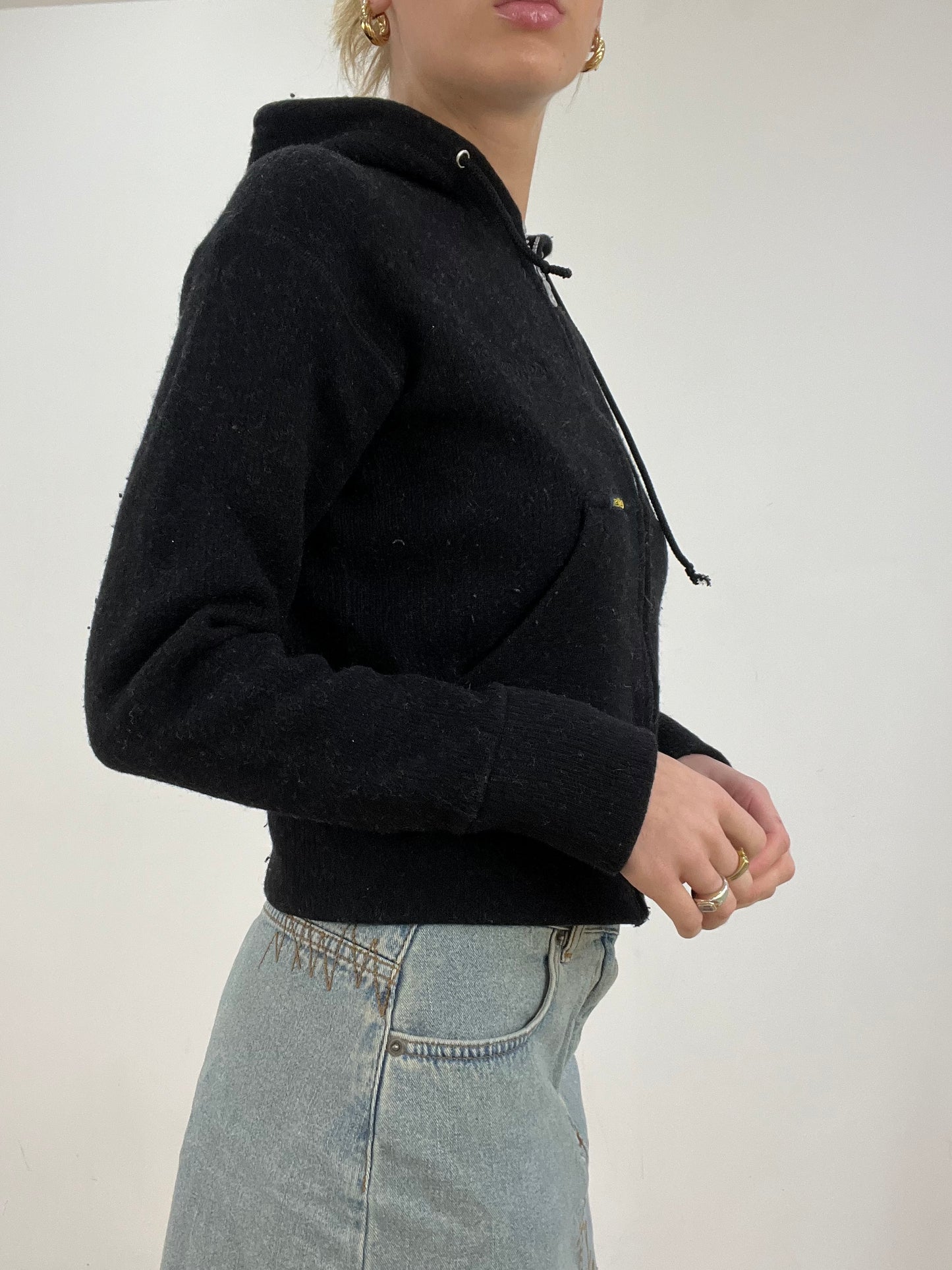 BEST PICKS | medium black zip up jumper