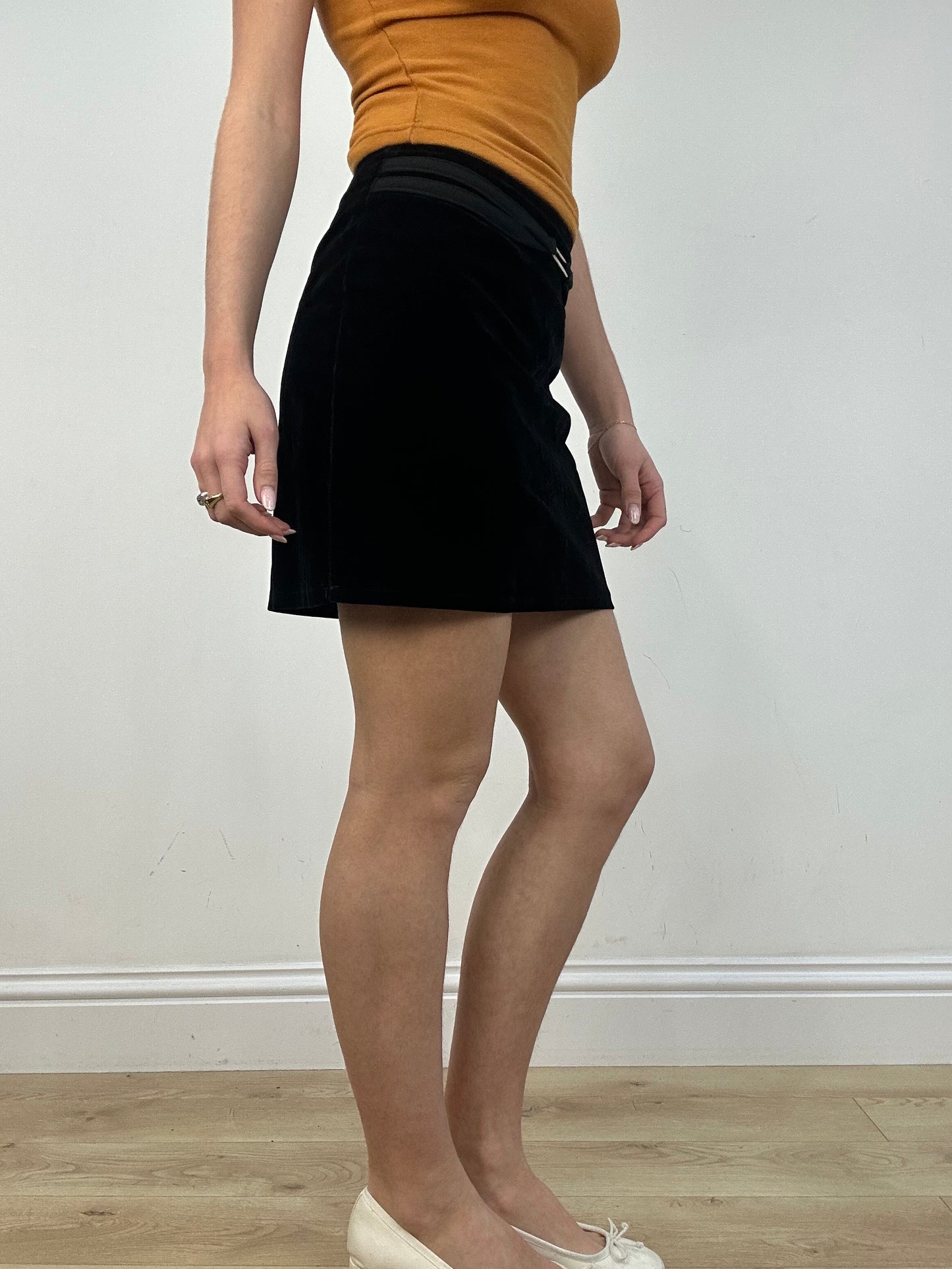 vintage edit: date night | extra small black velour mini skirt