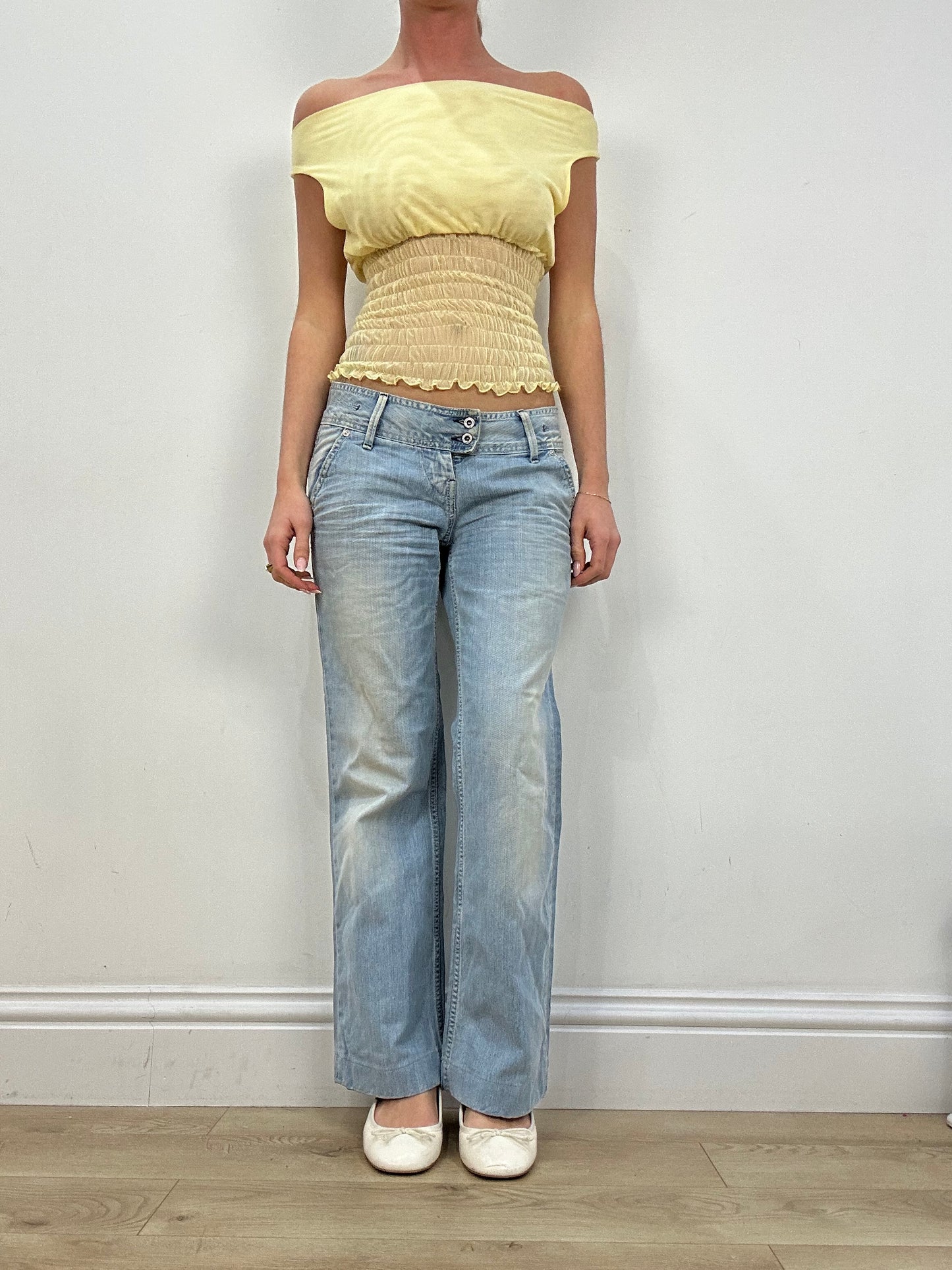 vintage edit nine | small light wash denim straight leg jeans