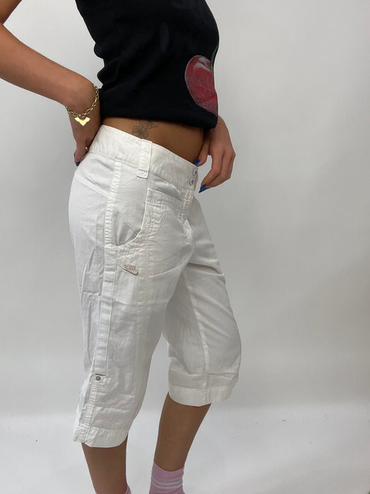 FRUITY DROP | smallwhite nike 3/4 length pants