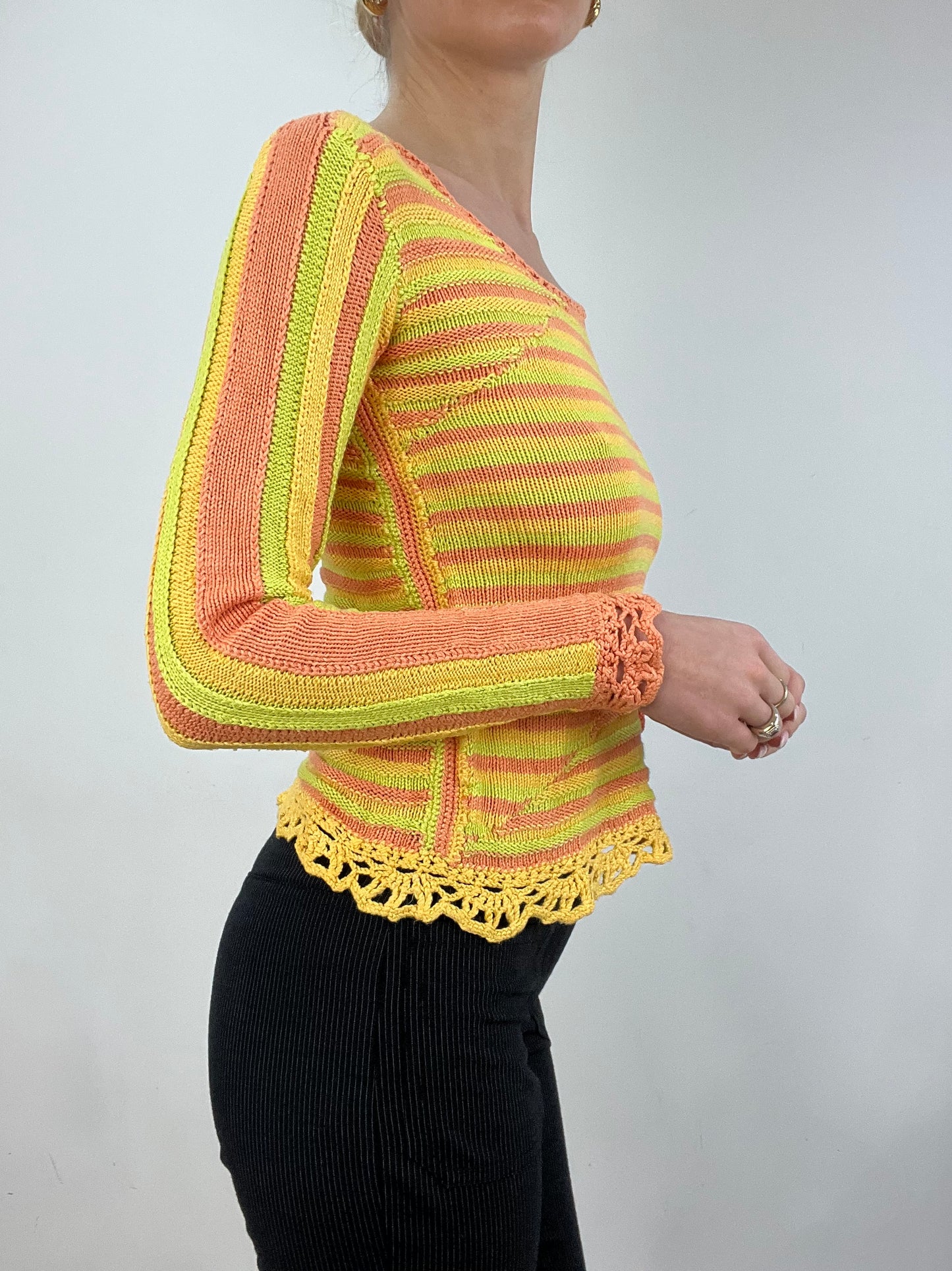 vintage edit six | extra small yellow and orange crochet jumper