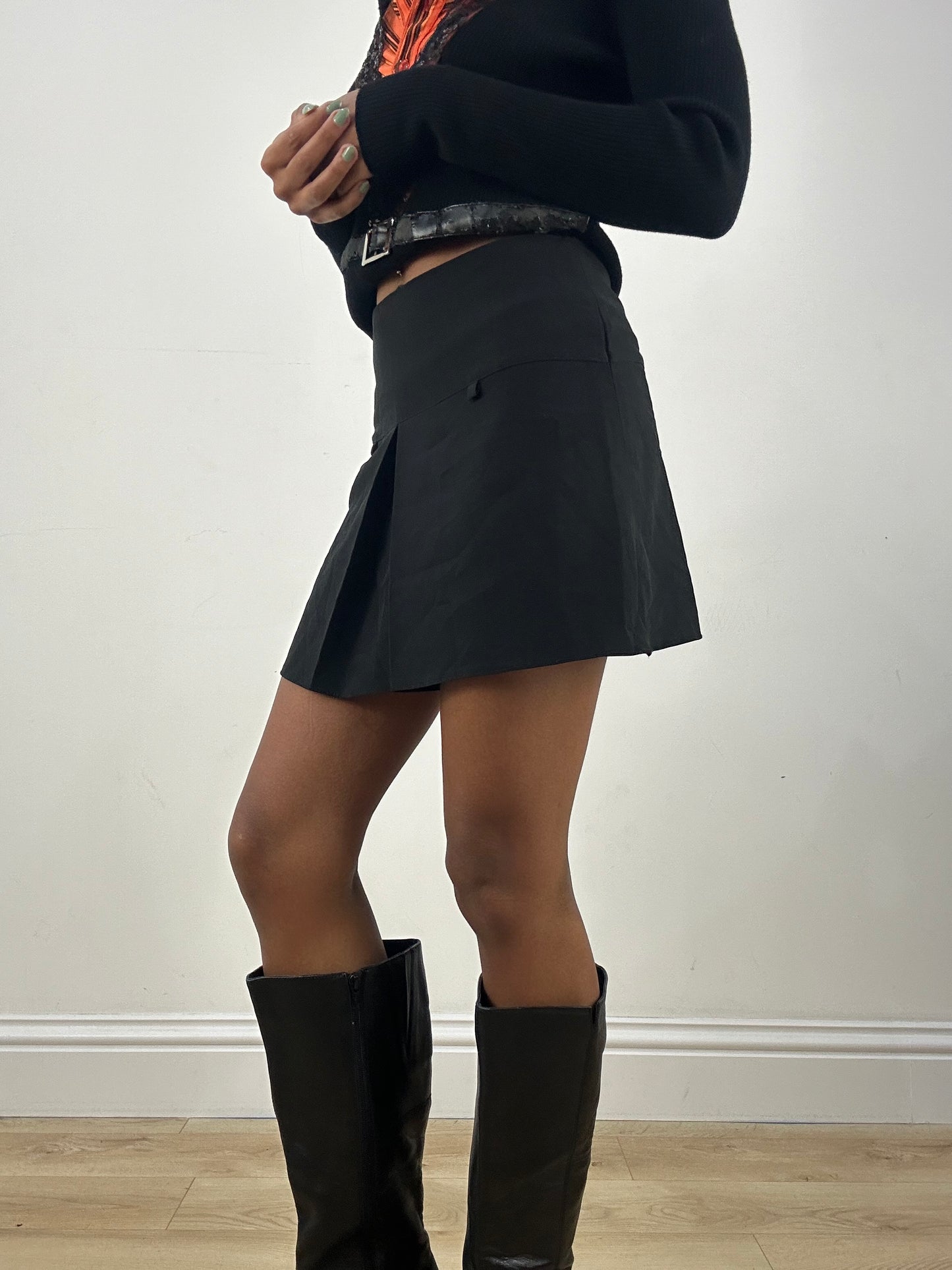 vintage edit: office siren | extra small black mini skirt