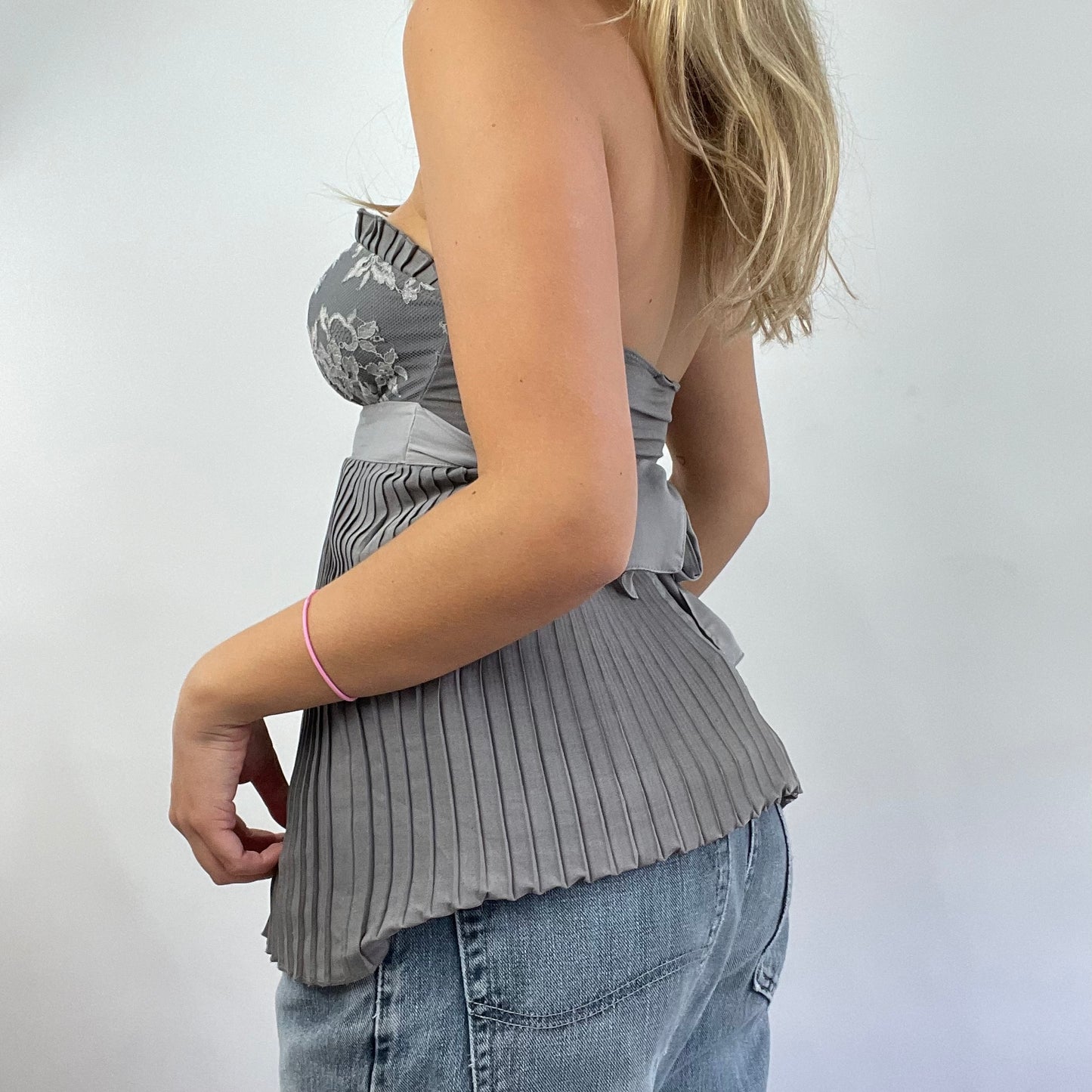 💚💻 GRUNGE COQUETTE DROP | small grey pleated bandeau top with tie back