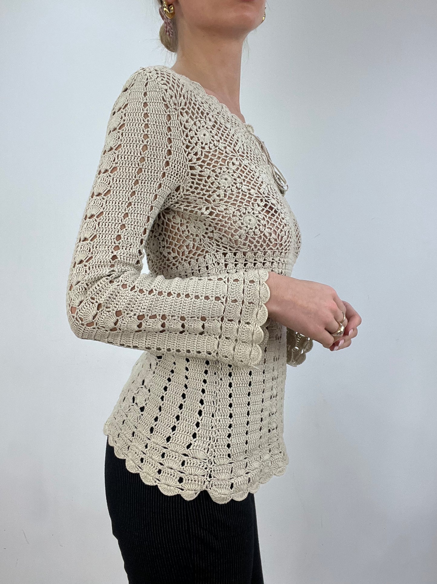 vintage edit six | small cream crochet jumper