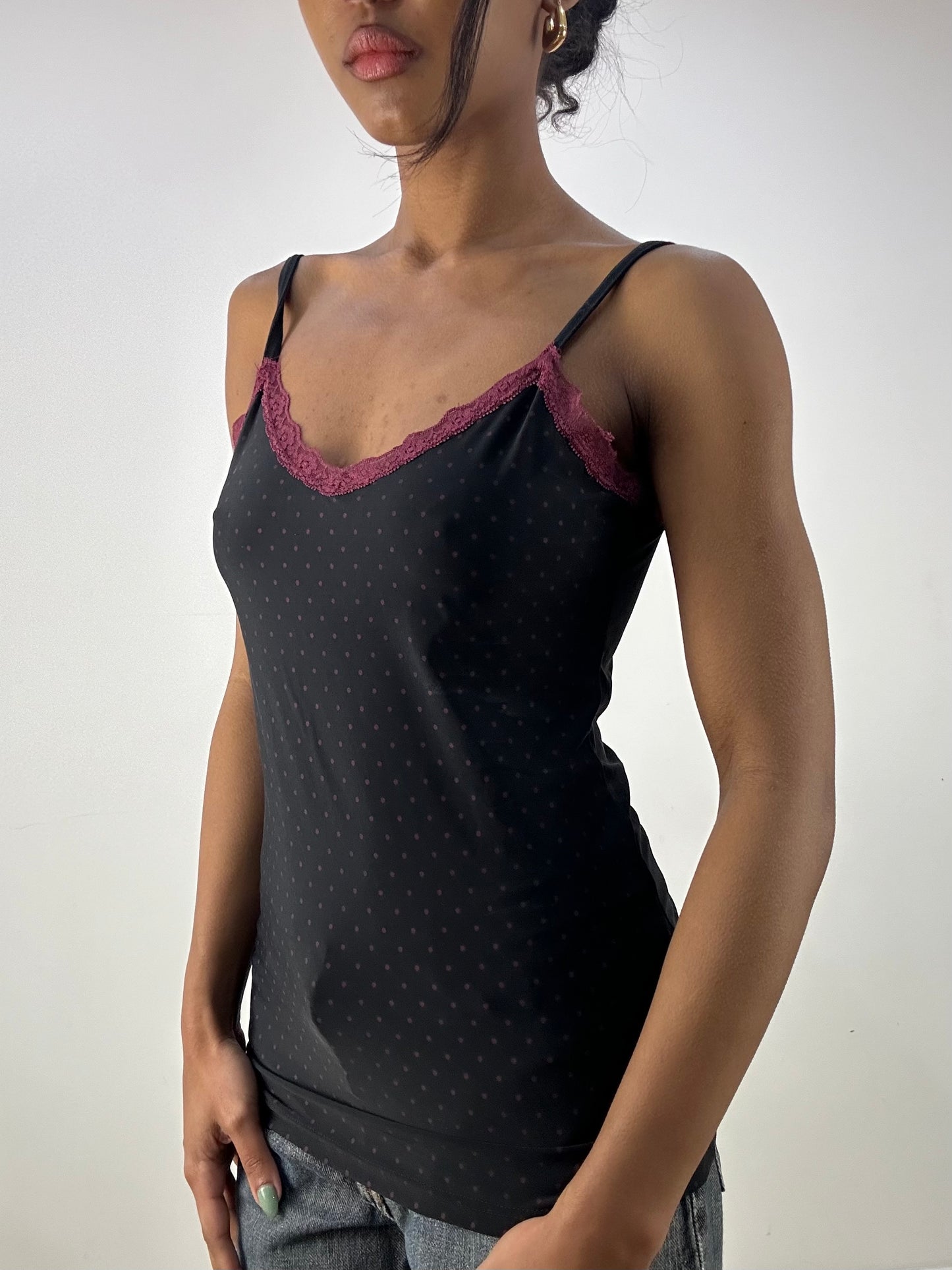 💻MOB WIFE DROP | small black and pink polka dot cami with lace trim