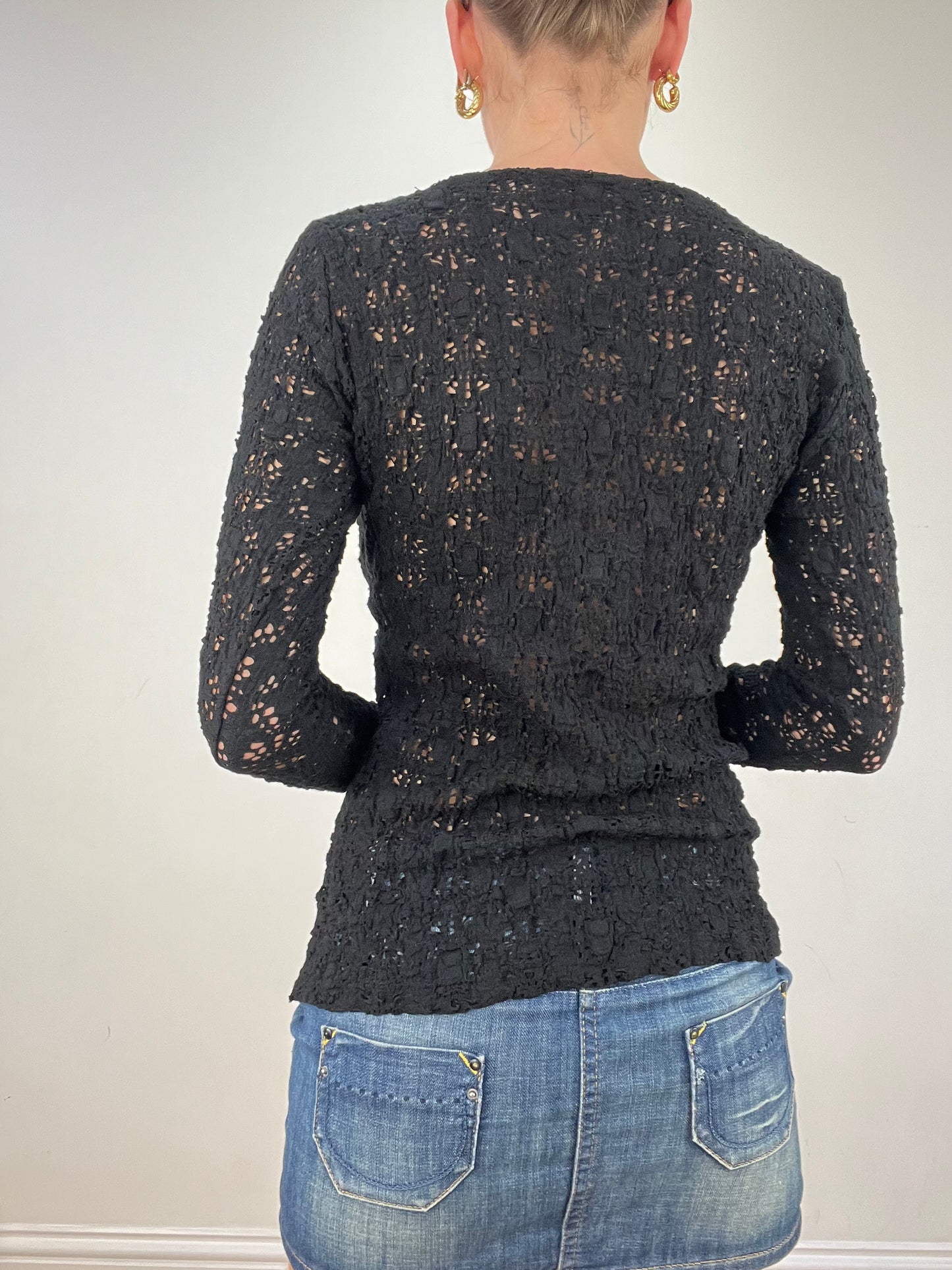 vintage edit nine: part two | medium black crochet long sleeved top